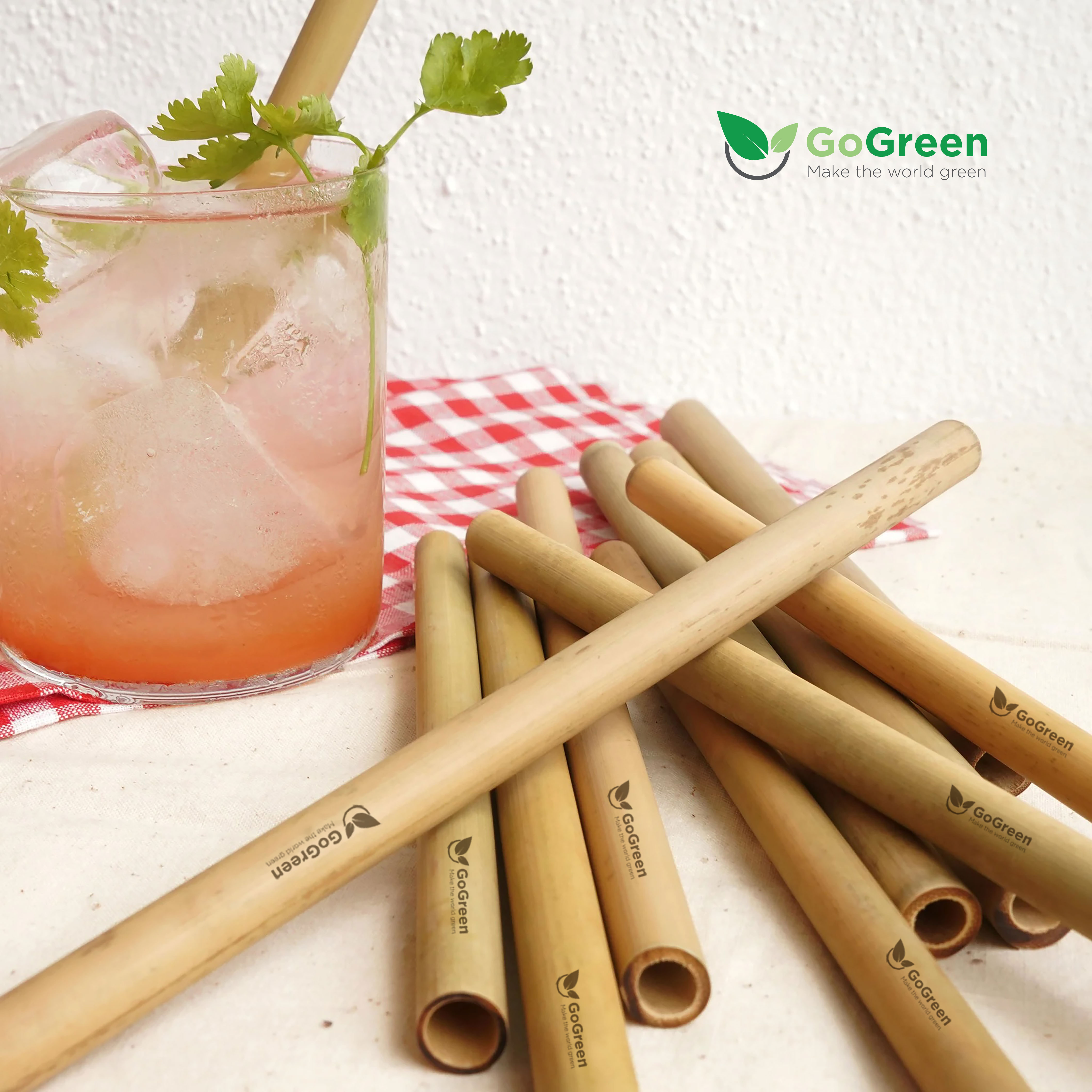 Natural bamboo straws designed for events, cafés, bars, parties & everyday eco-friendly use.